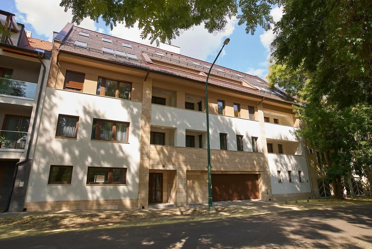Sunlight Red Szeged Daire 0*,